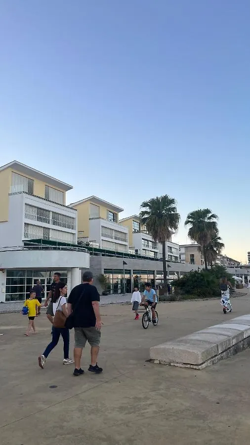 Hotel Waterlife Lizbona 0*,  Portugalia